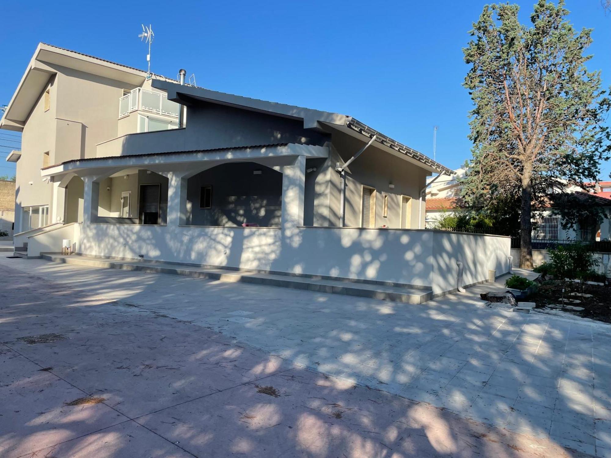 B&B A Pochi Passi Dal Mare Giovinazzo Buitenkant foto